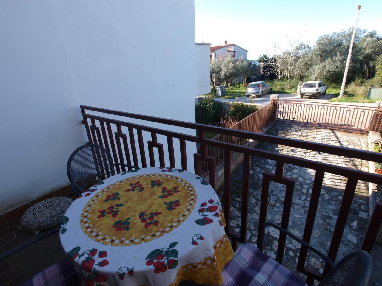 Apartments Emil 769 Фажана Экстерьер фото
