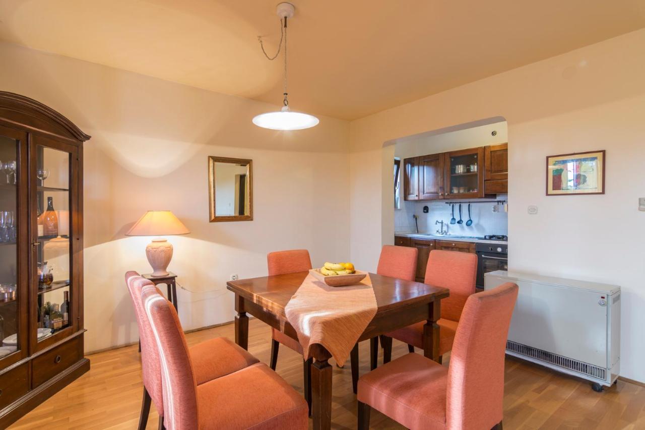 Apartments Emil 769 Фажана Экстерьер фото